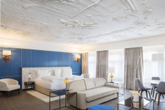 Hotel Stein, Honeymoon Suite © 2018 Edmund Barr