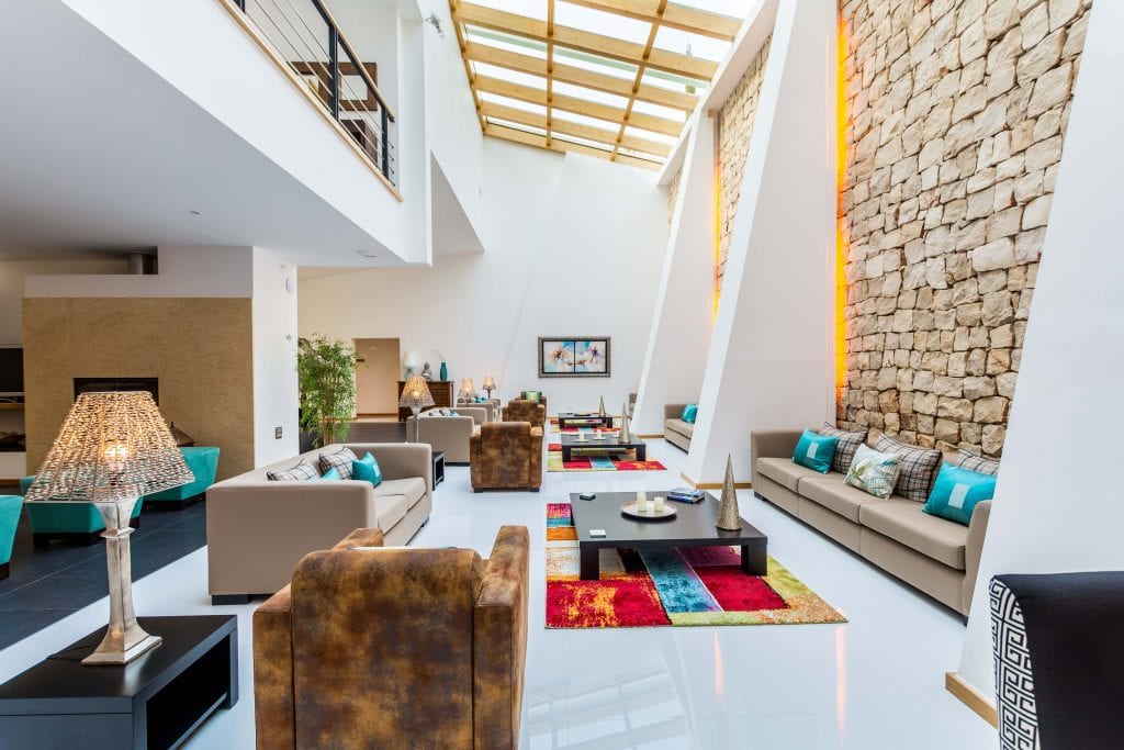 Lounge, Vila Valverde