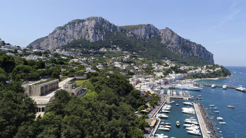 new power station on the island of Capri
