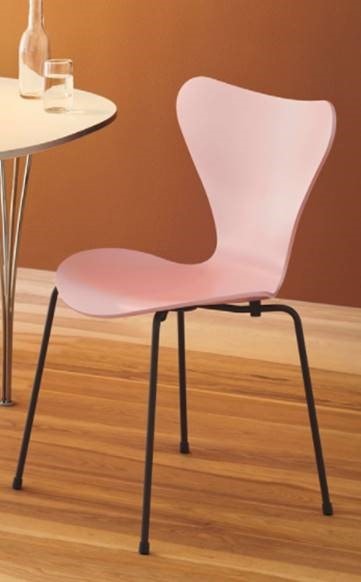 Series 7™-Stuhl von Arne Jacobsen