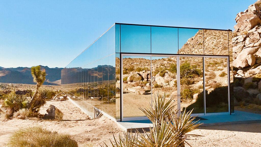 the invisible mirror house