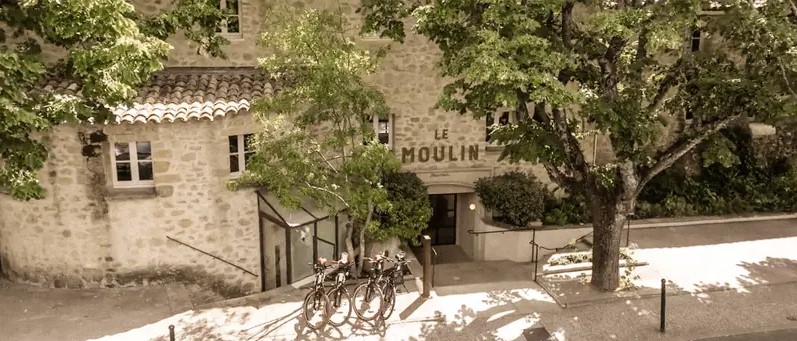 Le Moulin