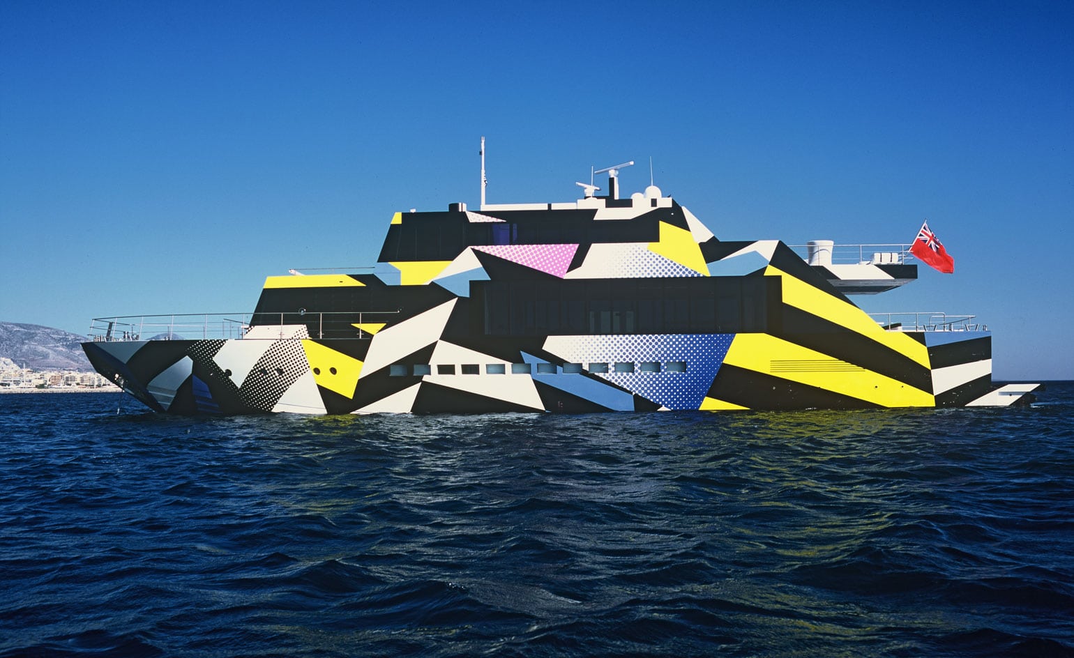 Yacht Design von Jeff Koons und der italienische Yacht-Designerin Ivana Porfiri, Foto: Dakis Yoannou