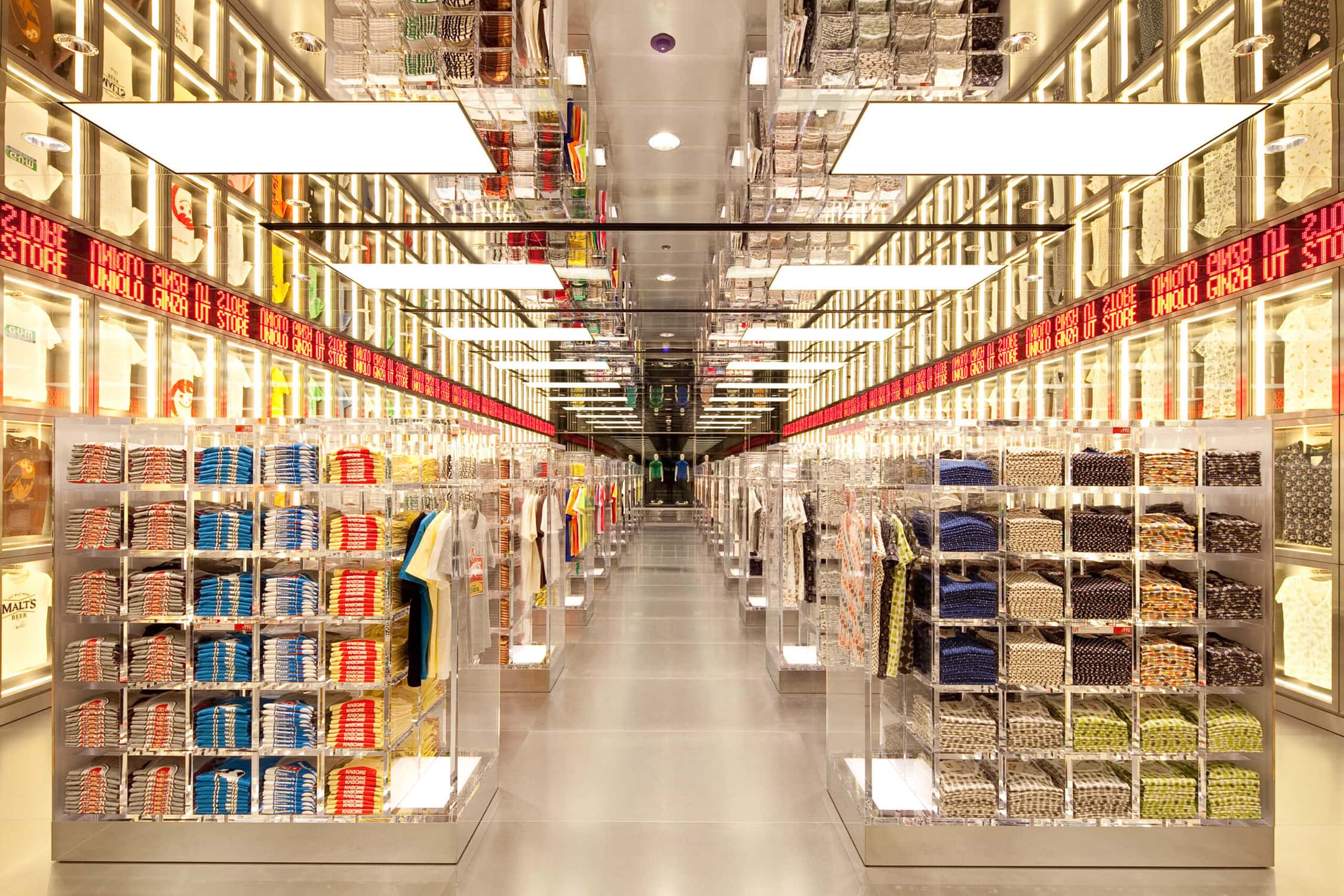 Swap your old clothes for discount coupons at Uniqlo Japan