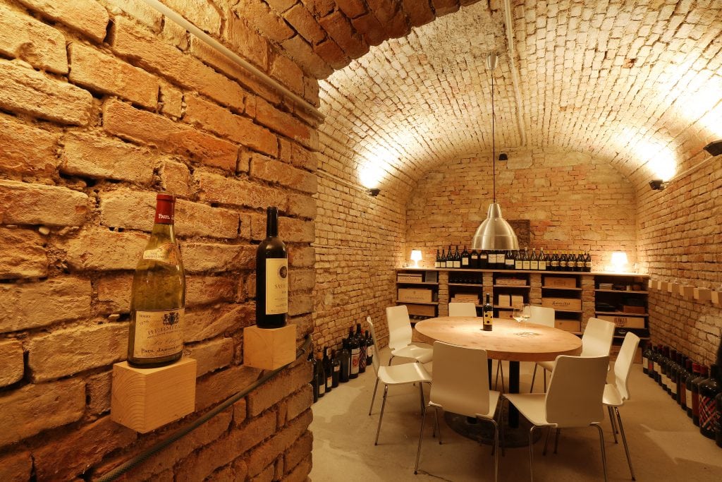 "trinkreif" wine cellar